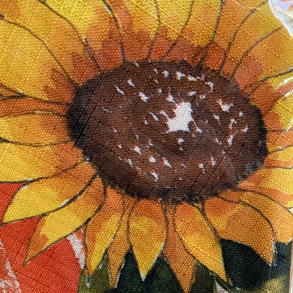 Round Tablecloth Sunflower squash acorns grateful season fall pattern NWT